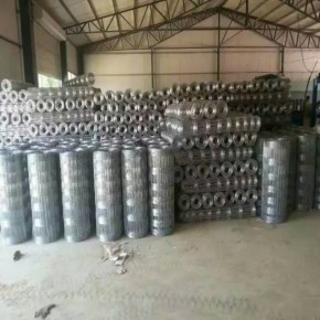 求购牛栏网9根丝1.25米高5000卷，养殖钢丝网报价
