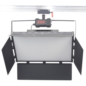 三基色灯舞台灯光 系统融入报告厅环境